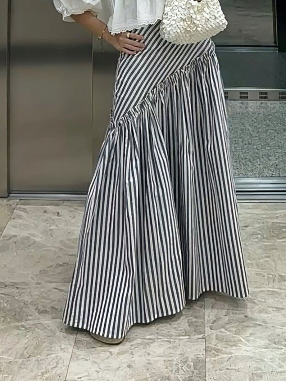 Black And White Casual Women's A-Line Striped Ruffle Hem Skirt - Picture 3 of 6